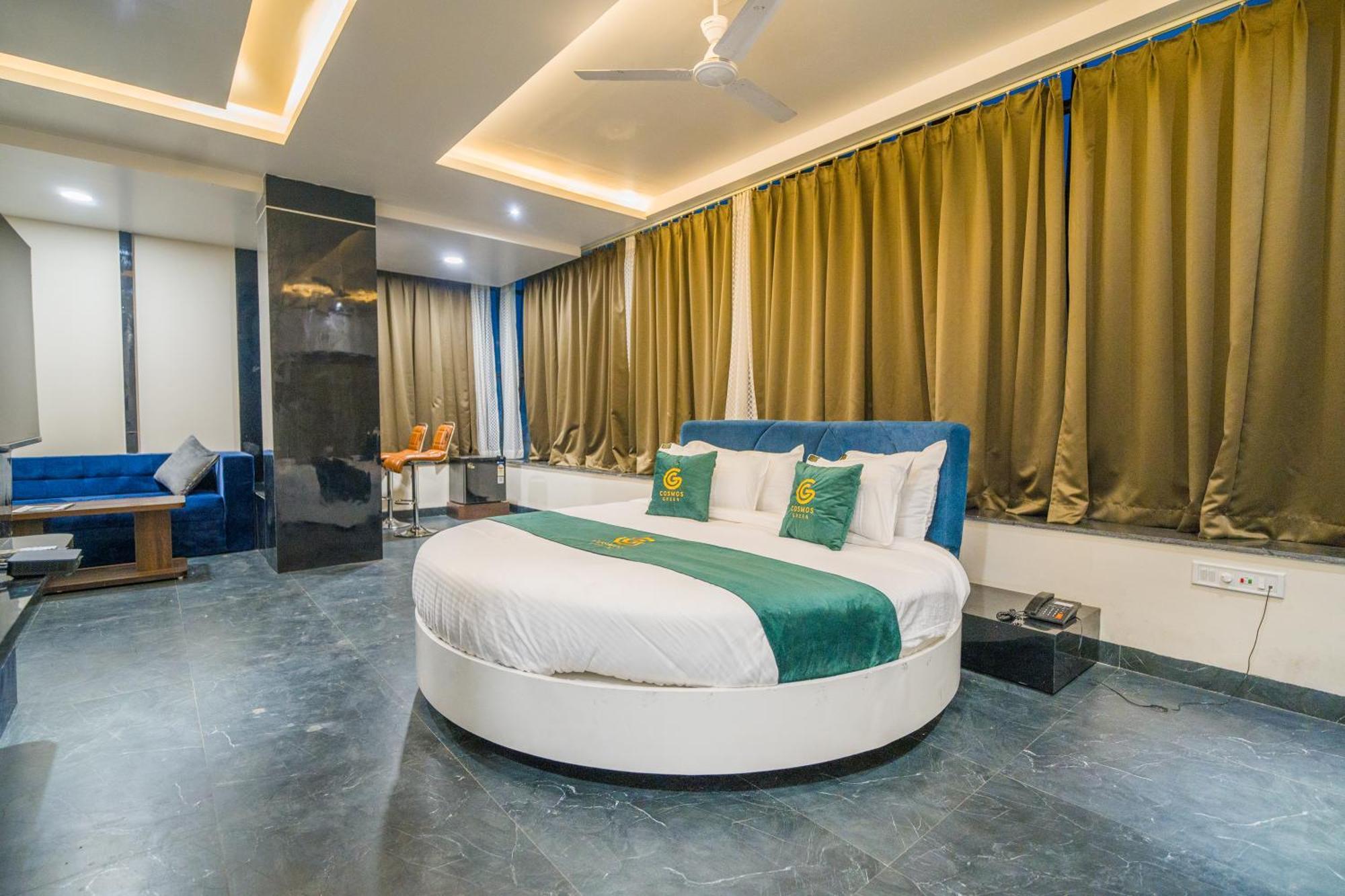 Hotel Kanha Shree By Cosmos Green Indore Room photo